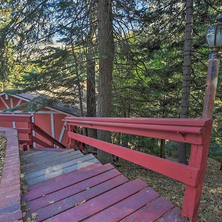 Lake Arrowhead Cabin With Deck And Stunning Mtn Views! San Bernardino Bagian luar foto