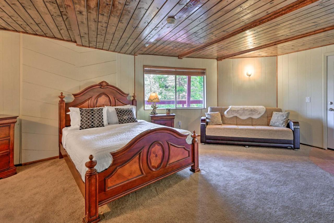 Lake Arrowhead Cabin With Deck And Stunning Mtn Views! San Bernardino Bagian luar foto